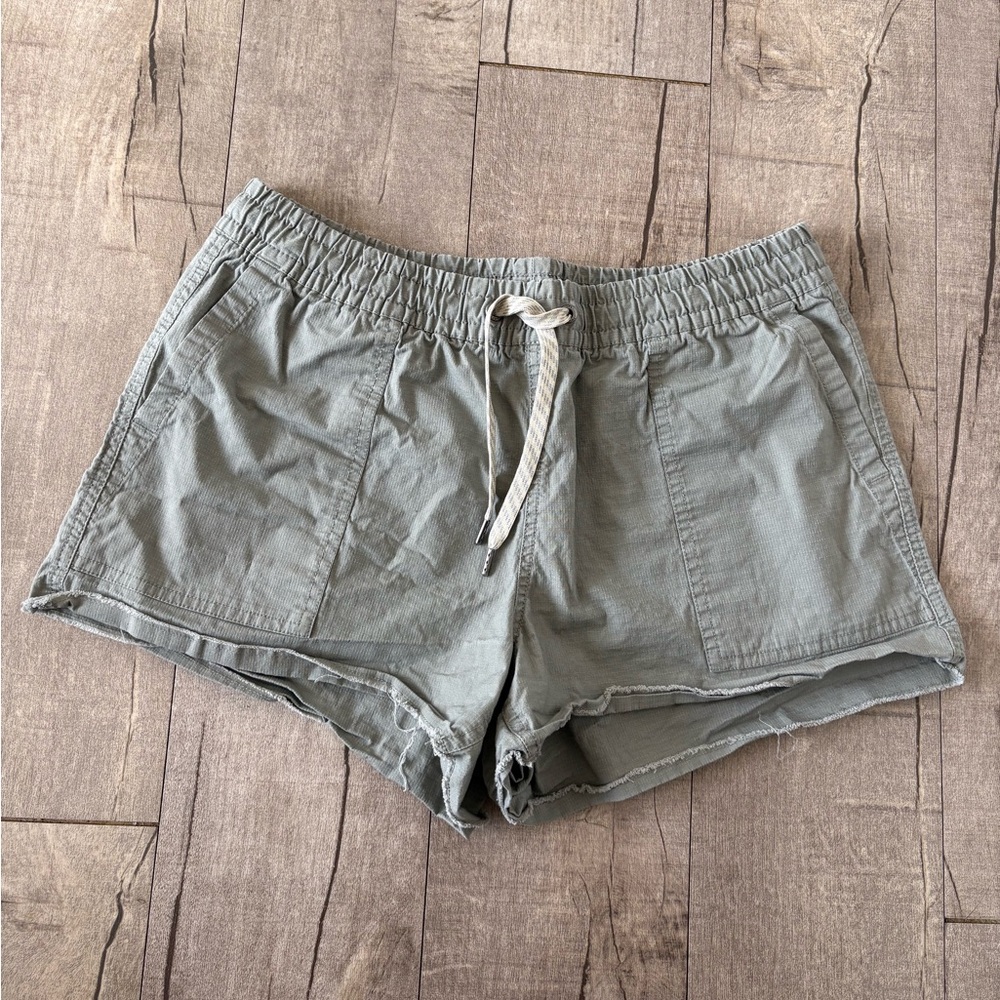 Women's Olive Green Vuori Ripstop Drawstring Casual Shorts
